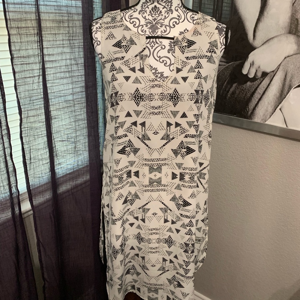 Black and white bar III dress